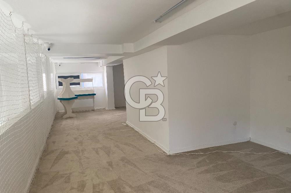 KARŞIYAKA BAHÇELİEVLER ‘de 120 m2 BATARKATLI SATILIK DÜKKAN