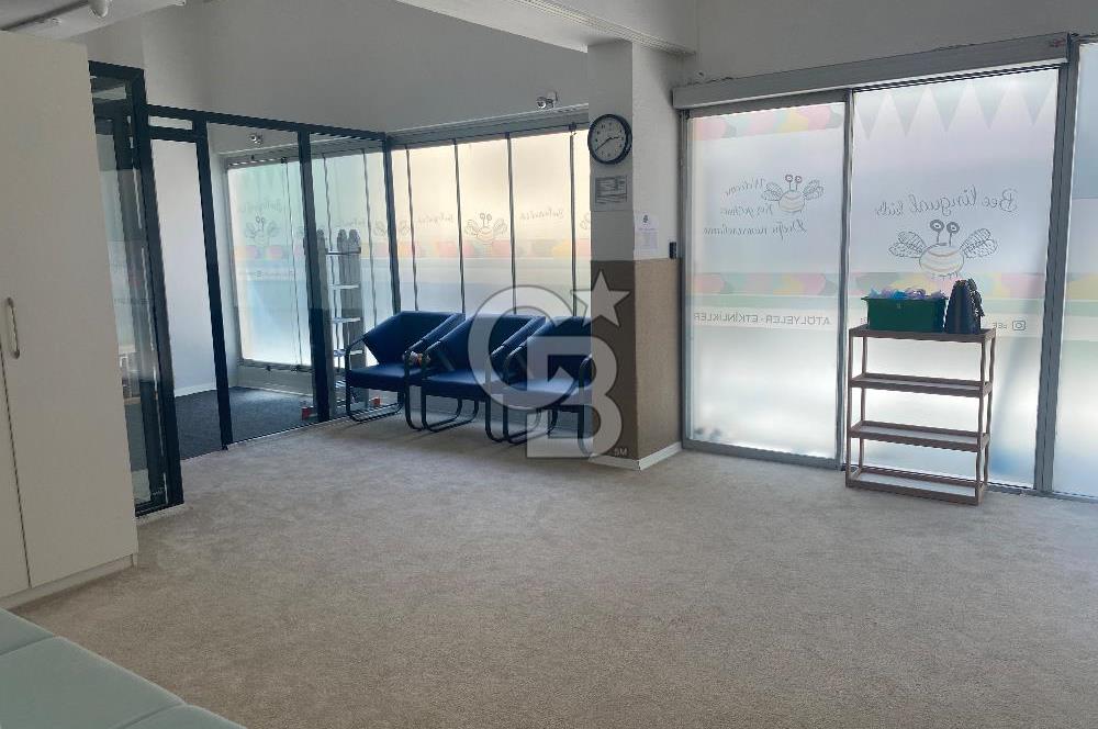 KARŞIYAKA BAHÇELİEVLER ‘de 120 m2 BATARKATLI SATILIK DÜKKAN