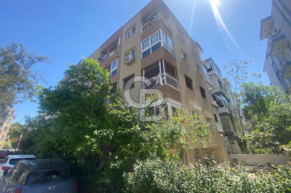 Karşıyaka Aksoy Mah.’de Satılık 2+1 Daire