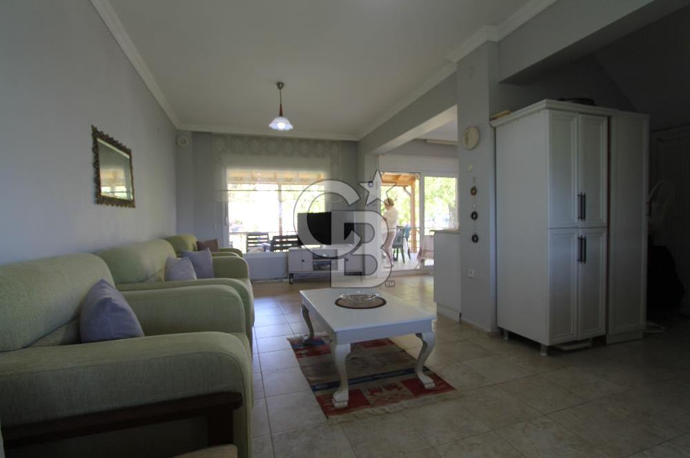 Ayvalık ‘da Kiralık Eşyalı Villa – Kumsalda Güneşlenmek İyi Gelecek