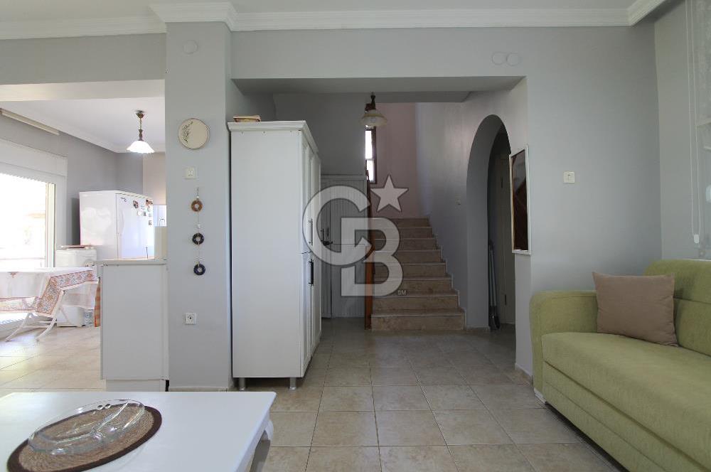 Ayvalık ‘da Kiralık Eşyalı Villa – Kumsalda Güneşlenmek İyi Gelecek