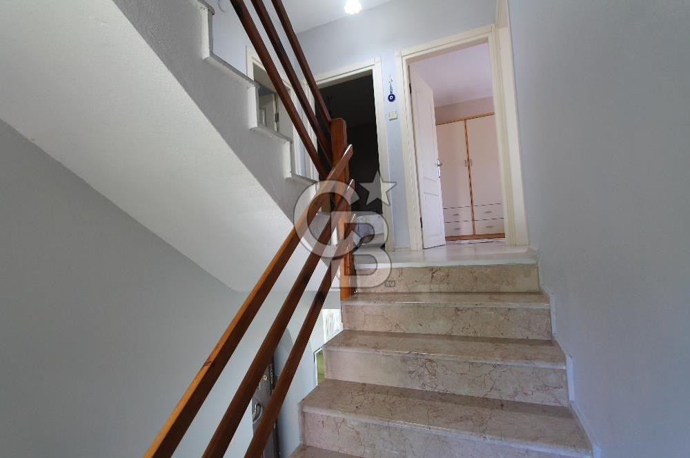 Ayvalık ‘da Kiralık Eşyalı Villa – Kumsalda Güneşlenmek İyi Gelecek