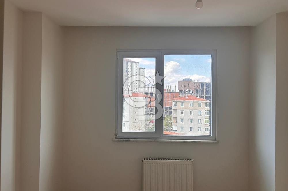 İçerenköy Ertaç Sokakta 92 m2 Net Kullanımlı 3+1 Daire