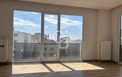 İçerenköy Ertaç Sokakta 92 m2 Net Kullanımlı 3+1 Daire