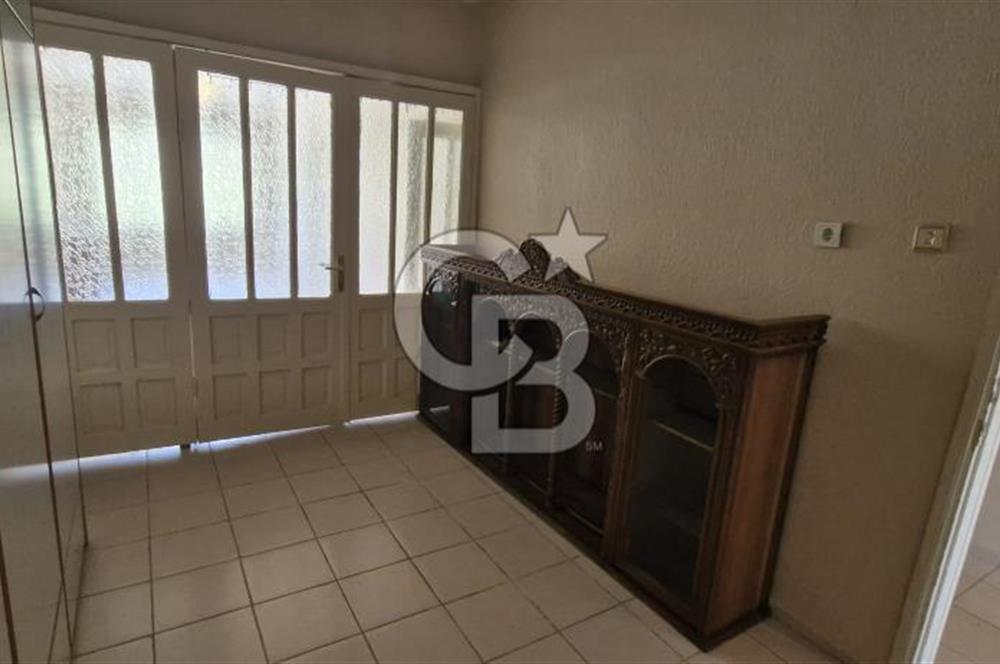 C.B. ROUTE |  Bergama'da Merkezi konumda Satılık 3+1 Geniş Daire