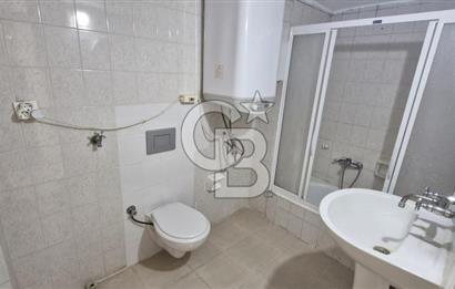 C.B. ROUTE |  Bergama'da Merkezi konumda Satılık 3+1 Geniş Daire