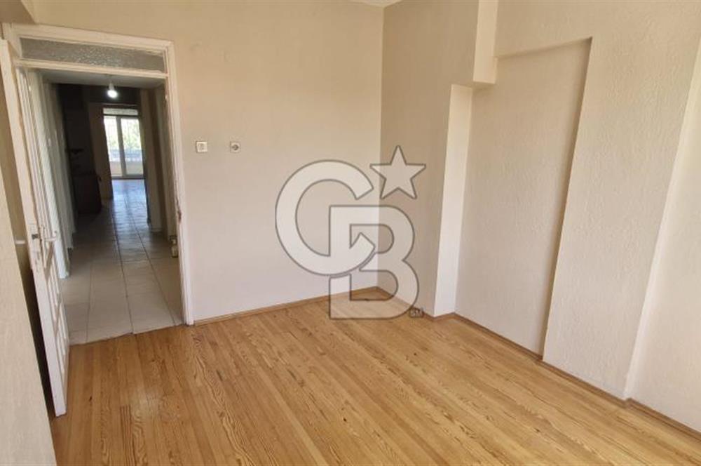 C.B. ROUTE |  Bergama'da Merkezi konumda Satılık 3+1 Geniş Daire