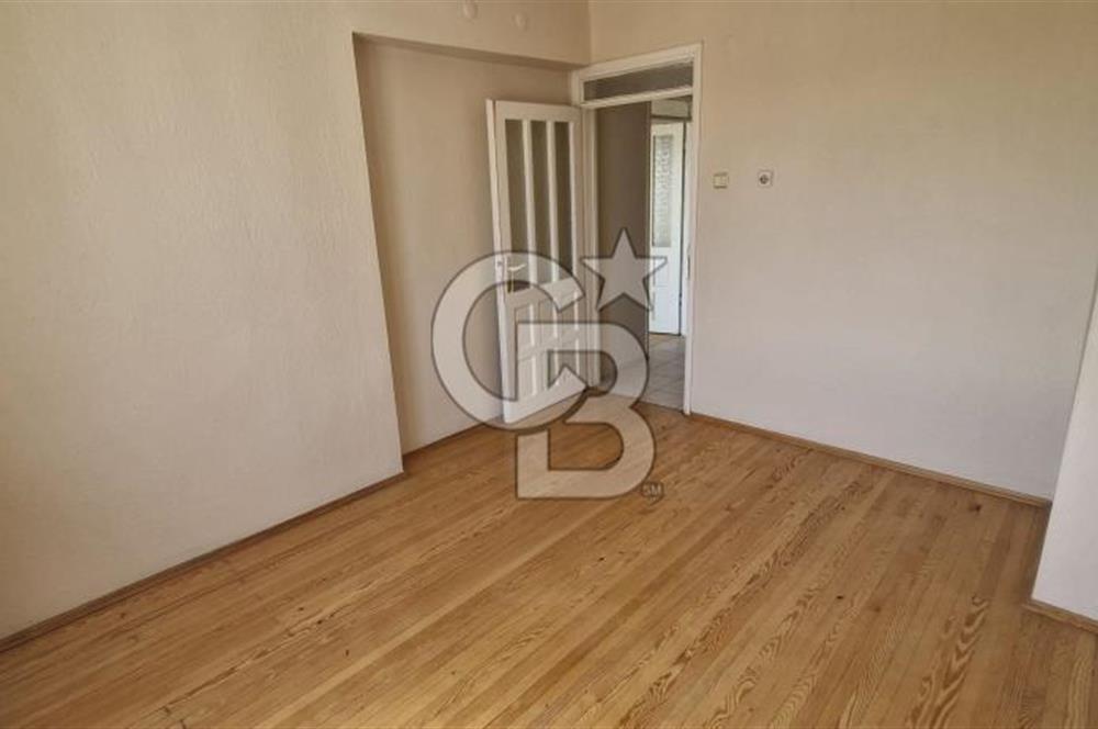 C.B. ROUTE |  Bergama'da Merkezi konumda Satılık 3+1 Geniş Daire