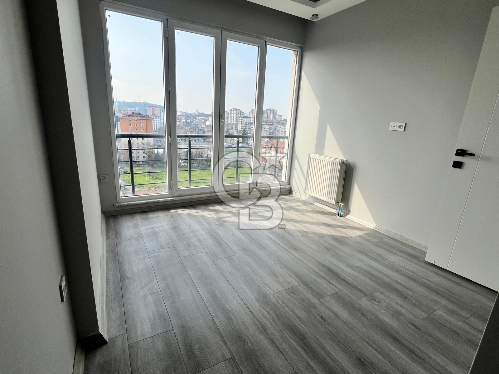 Ümraniye Aşağı Dudulluda Site İçinde 3+1 Kiralık Daire