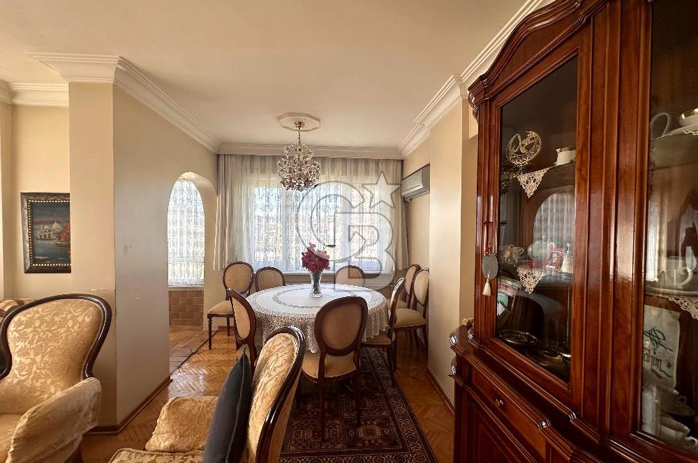 Atatürk Caddesinde Prestijli Konumda Kazançlı Yatırım 