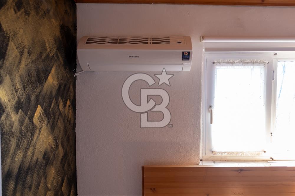 Sarıgerme'de Deniz Manzaralı Kiralık 3+1 Bahçe Tripleksi