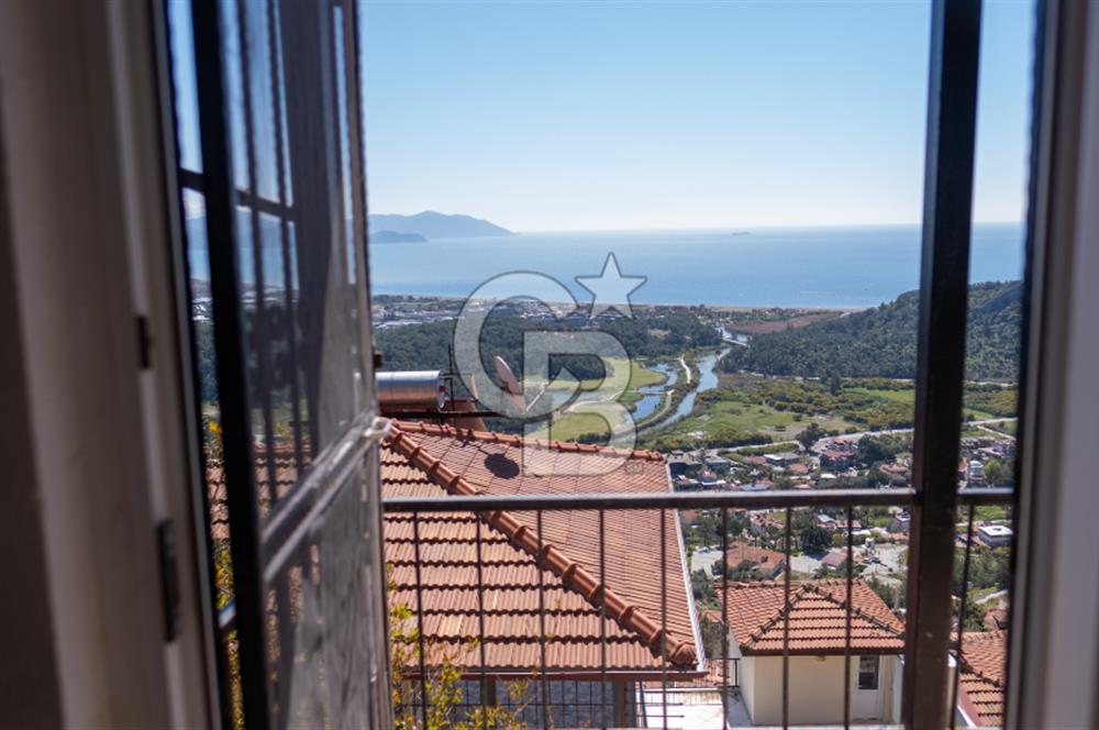 Sarıgerme'de Deniz Manzaralı Kiralık 3+1 Bahçe Tripleksi