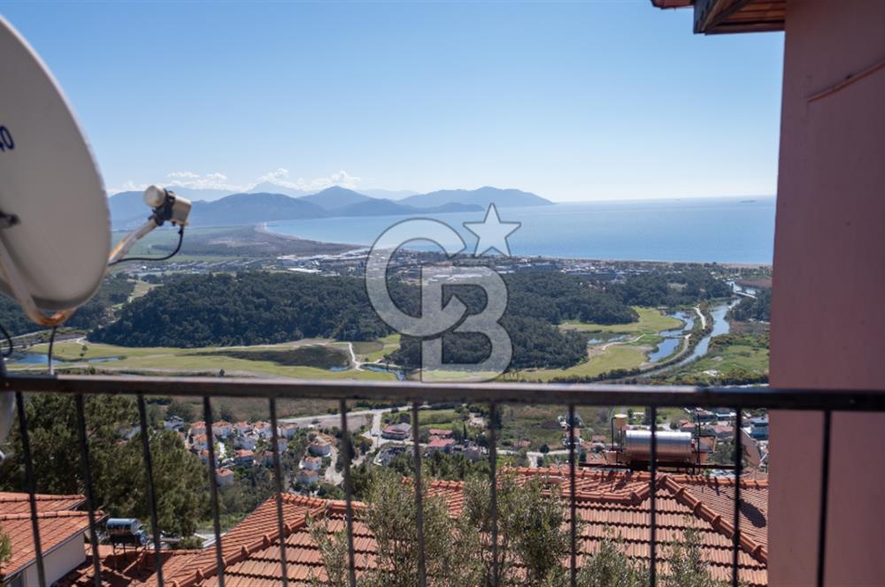 Sarıgerme'de Deniz Manzaralı Kiralık 3+1 Bahçe Tripleksi