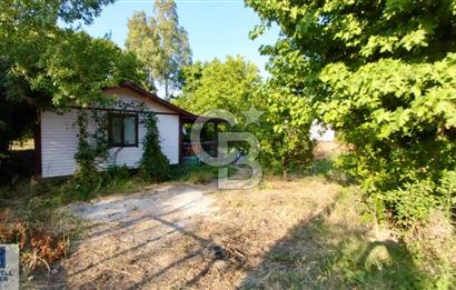 Ortaca Okçular'da Altyapılı Satılık Doğa Manzaralı AHŞAP EVİ OLAN Bahçe 