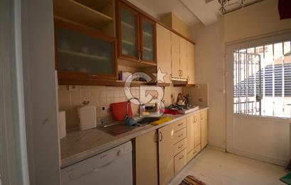 Çeşme Ilıca  Kiralık Bahçe Kullanımlı Teraslı  Eşyalı 2+1 