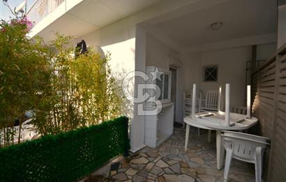 Çeşme Ilıca  Kiralık Bahçe Kullanımlı Teraslı  Eşyalı 2+1 