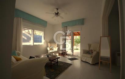 Çeşme Ilıca  Kiralık Bahçe Kullanımlı Teraslı  Eşyalı 2+1 