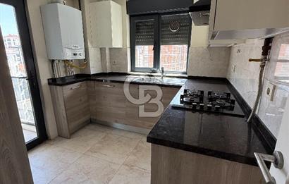 KADIKÖY BOSTANCI LUNAPARK KARŞISI YENİ BİNA 3+1 SATILIK DAİRE