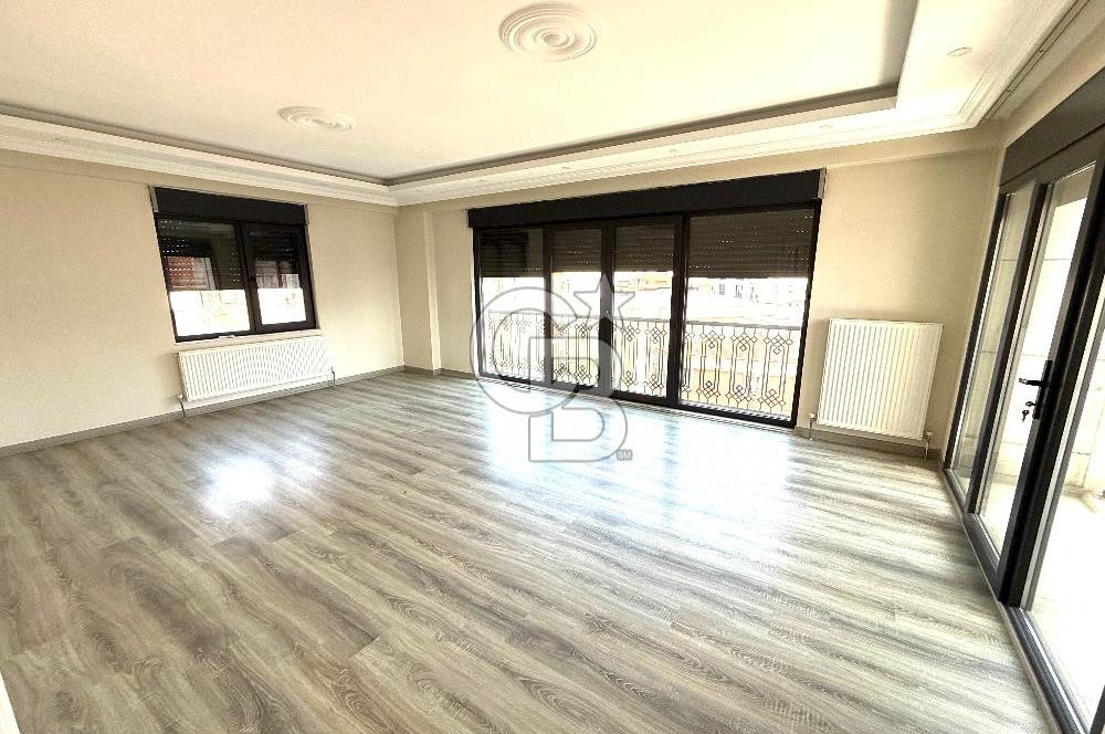 KADIKÖY BOSTANCI LUNAPARK KARŞISI YENİ BİNA 3+1 SATILIK DAİRE