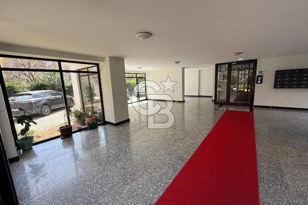 KADIKÖY BOSTANCI LUNAPARK KARŞISI YENİ BİNA 3+1 SATILIK DAİRE