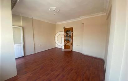 Maltepe Zümrütevler Canay Sokakta 2+1 Kiralık Daire