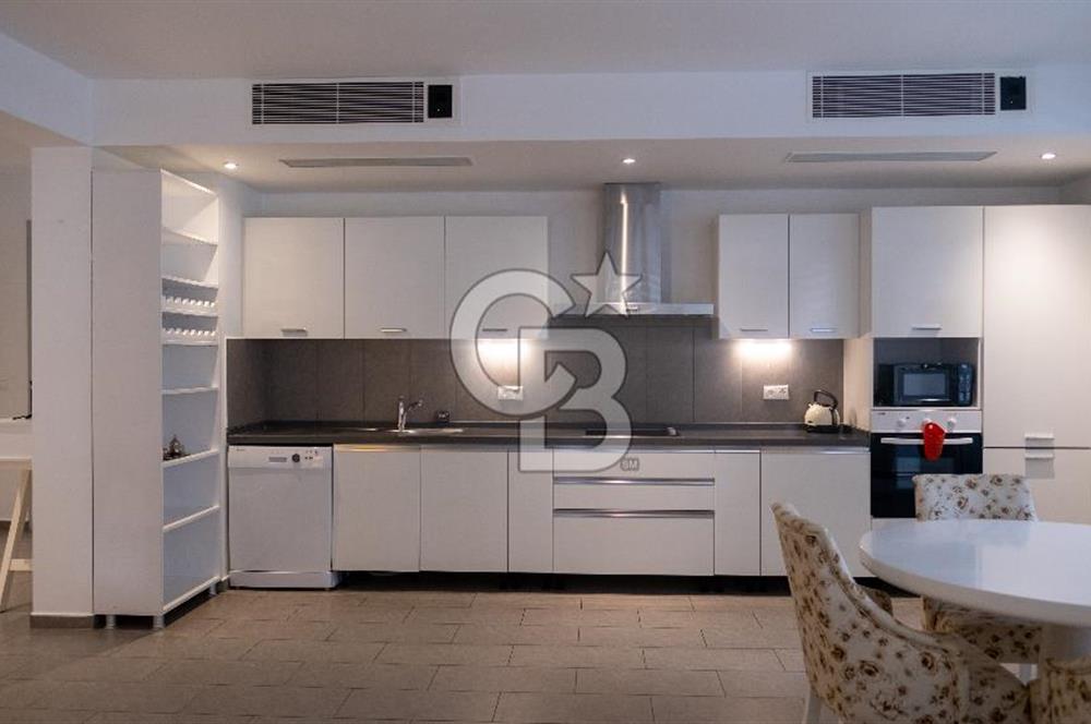 Göcek Sahilinde Satılık Eşyalı 4+1 Lüks Villa