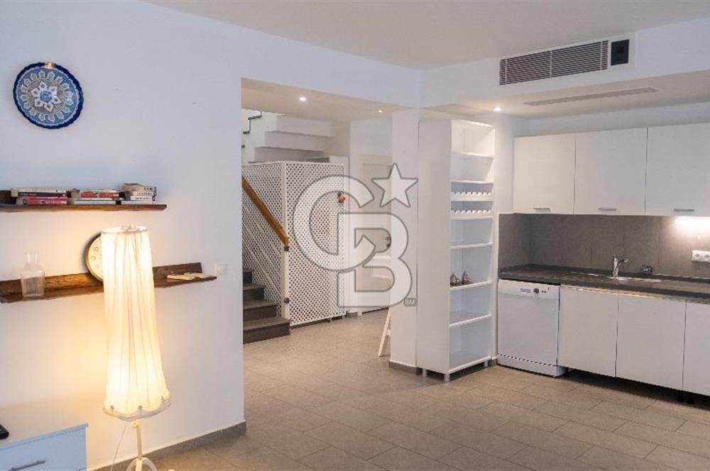 Göcek Sahilinde Satılık Eşyalı 4+1 Lüks Villa