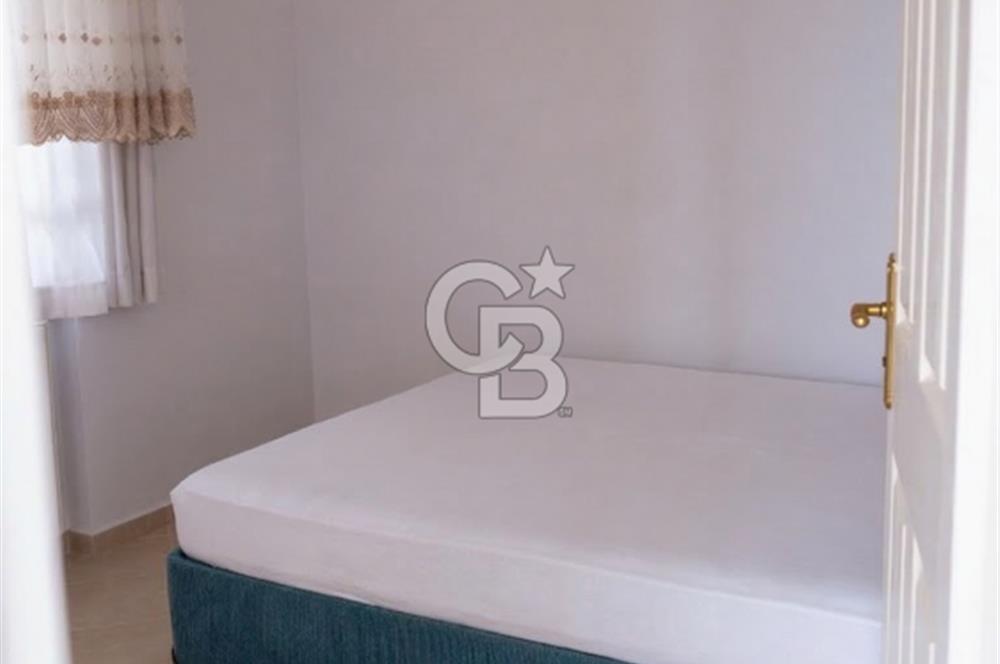 PANOROMİK DENİZ MANZARALI Sarıgerme'de Kiralık Eşyalı 3+1 Bahçe Tripleks