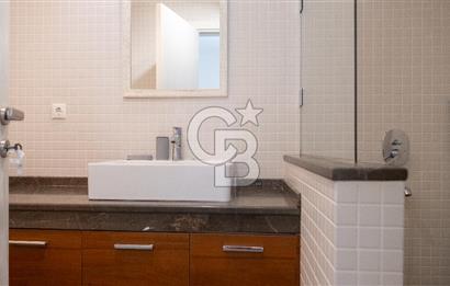 Göcek Sahilinde Satılık Eşyalı 4+1 Lüks Villa