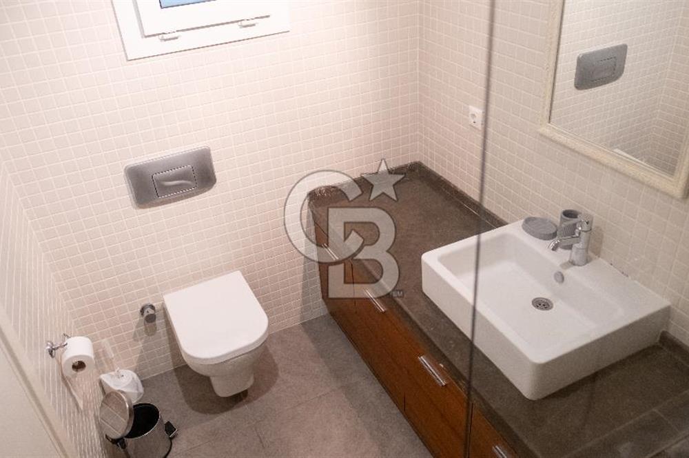 Göcek Sahilinde Satılık Eşyalı 4+1 Lüks Villa