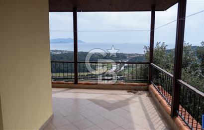 PANOROMİK DENİZ MANZARALI Sarıgerme'de Kiralık Eşyalı 3+1 Bahçe Tripleks
