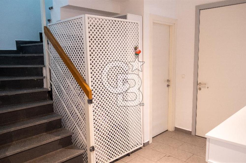 Göcek Sahilinde Satılık Eşyalı 4+1 Lüks Villa