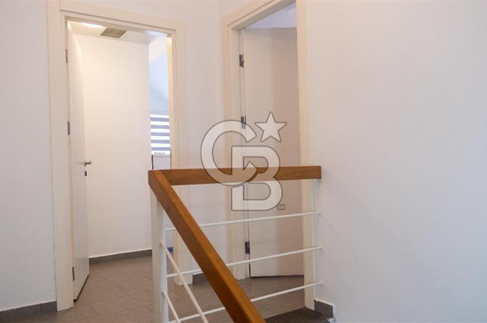 Göcek Sahilinde Satılık Eşyalı 4+1 Lüks Villa