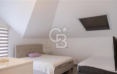 Göcek Sahilinde Satılık Eşyalı 4+1 Lüks Villa