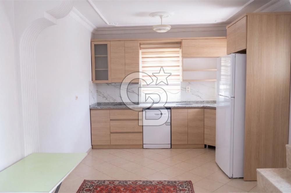 PANOROMİK DENİZ MANZARALI Sarıgerme'de Kiralık Eşyalı 3+1 Bahçe Tripleks