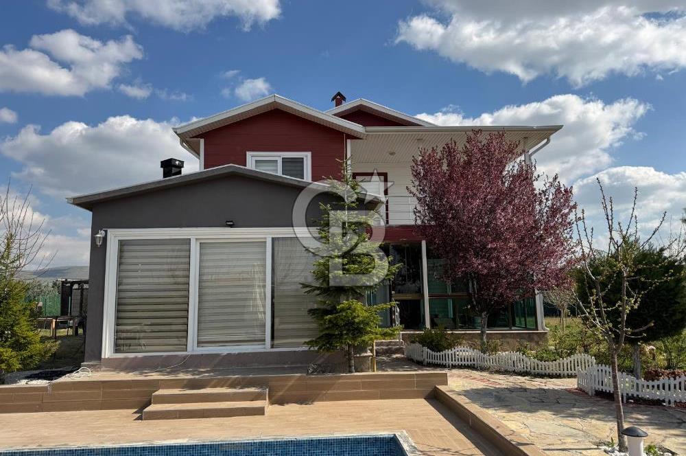 ANKARA GÖLBAŞI BAHÇELİEVLER'DE HAVUZLU EŞYALI KİRALIK VİLLA