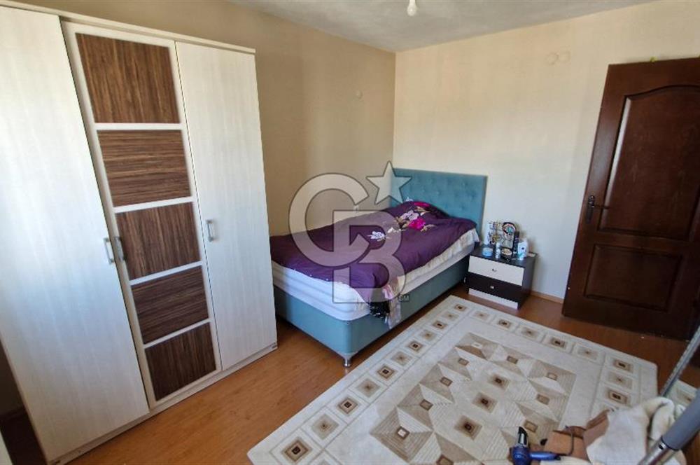 İzmir Menemen 29 Ekim Mh. 3+1 130m² Kiracılı Satılık Daire CB PH