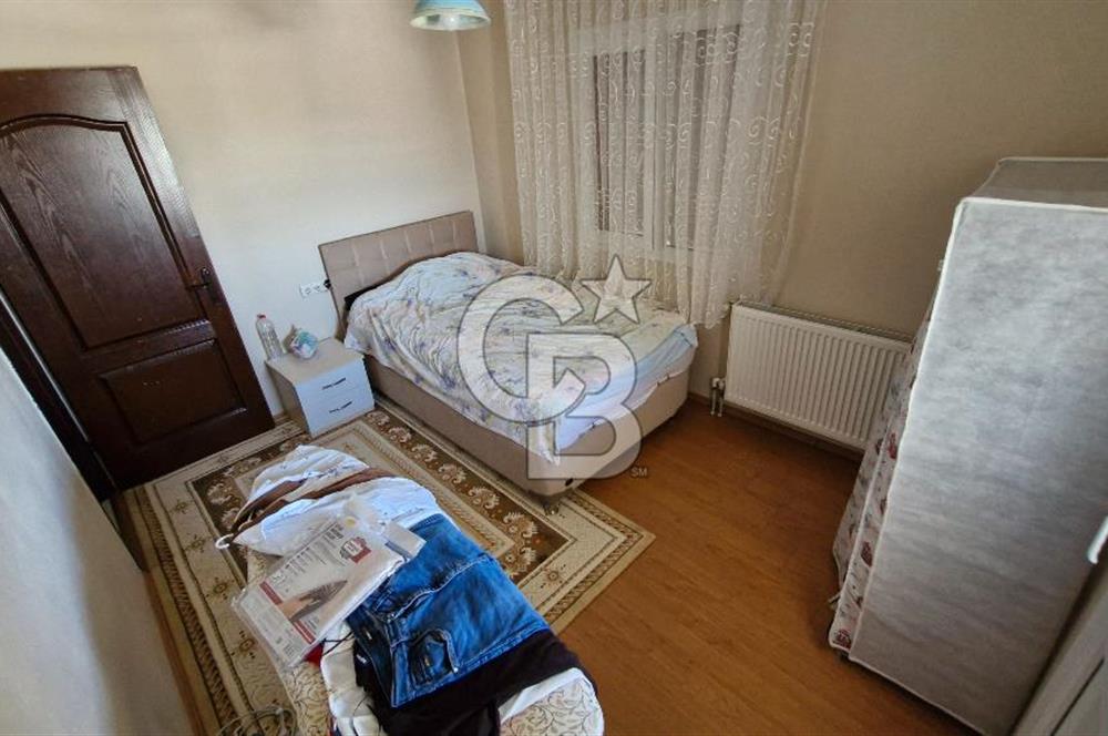 İzmir Menemen 29 Ekim Mh. 3+1 130m² Kiracılı Satılık Daire CB PH