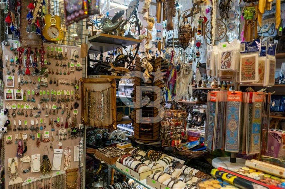 Fethiye Cumhuriyet Mahallesinde Satilik 9+3 Ticari Magaza