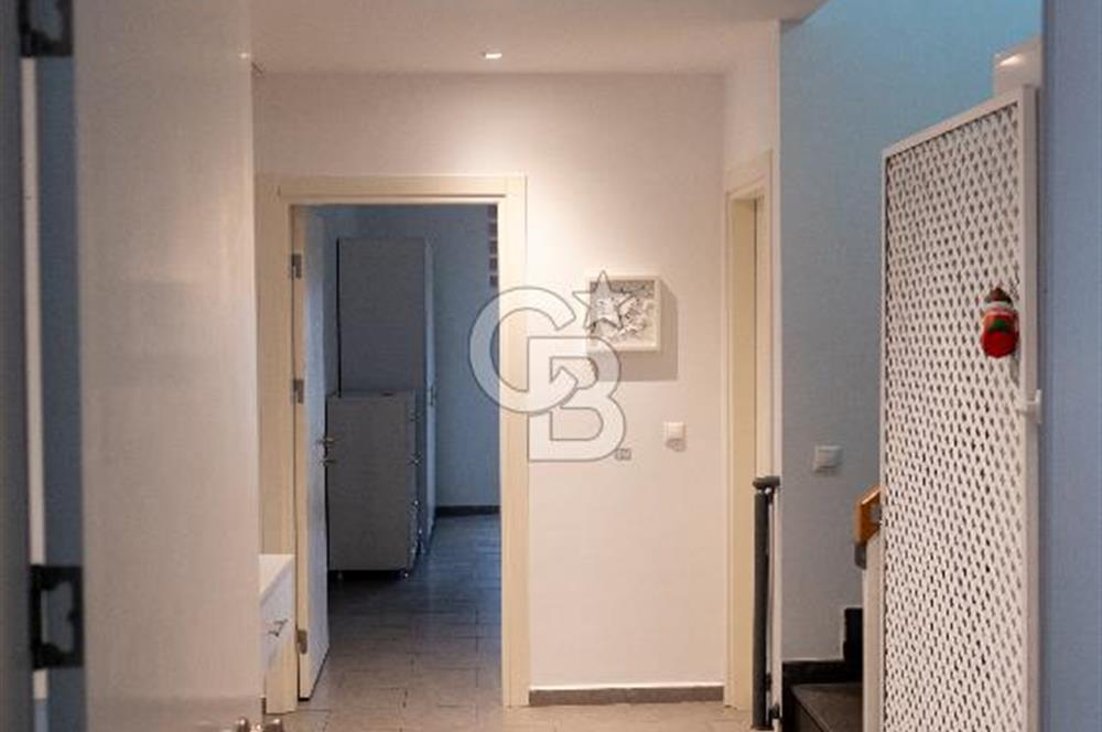 Göcek Sahilinde Satılık Eşyalı 4+1 Lüks Villa