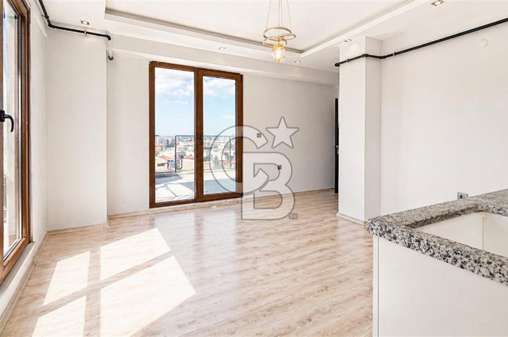 ÇİĞLİ ANADOLU CD. YAKINI SATILIK TERASLI 1+1 DAİRE