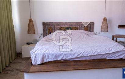 Fethiye Cumhuriyet Mahallesinde Satilik 9+3 Ticari Magaza