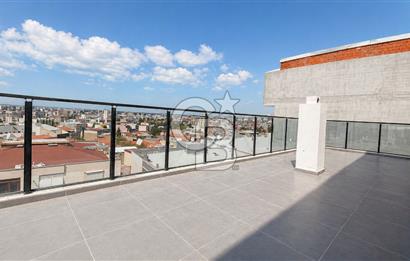 ÇİĞLİ ANADOLU CD. YAKINI SATILIK TERASLI 1+1 DAİRE