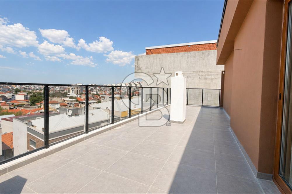 ÇİĞLİ ANADOLU CD. YAKINI SATILIK TERASLI 1+1 DAİRE