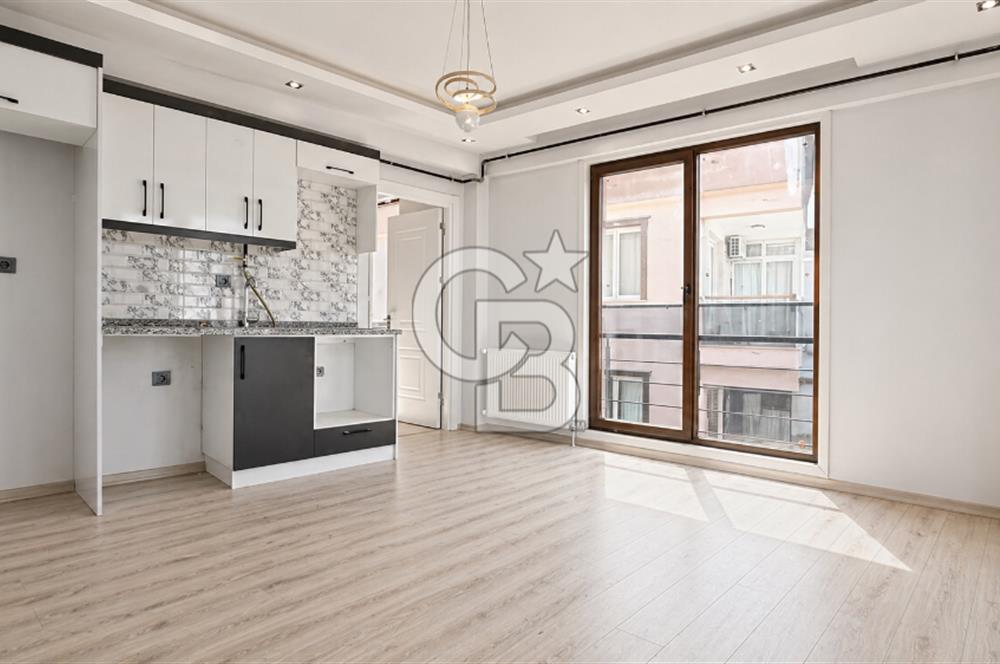 ÇİĞLİ ANADOLU CD. YAKINI SATILIK TERASLI 1+1 DAİRE