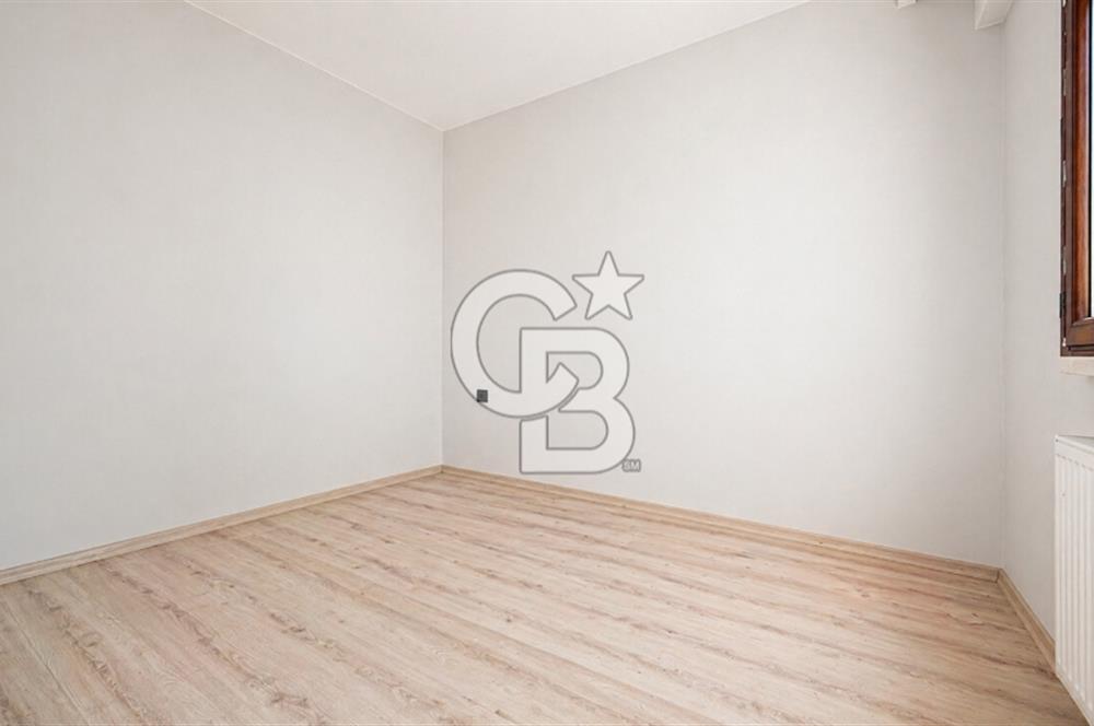 ÇİĞLİ ANADOLU CD. YAKINI SATILIK TERASLI 1+1 DAİRE