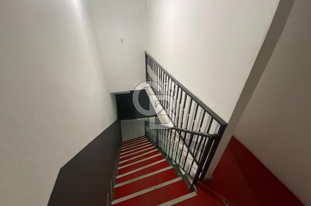 Bornova, Ergene Mah., 70 m2 Batarlı Kiralık Dükkan