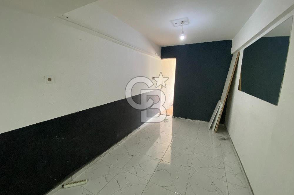 Bornova, Ergene Mah., 70 m2 Batarlı Satılık Dükkan