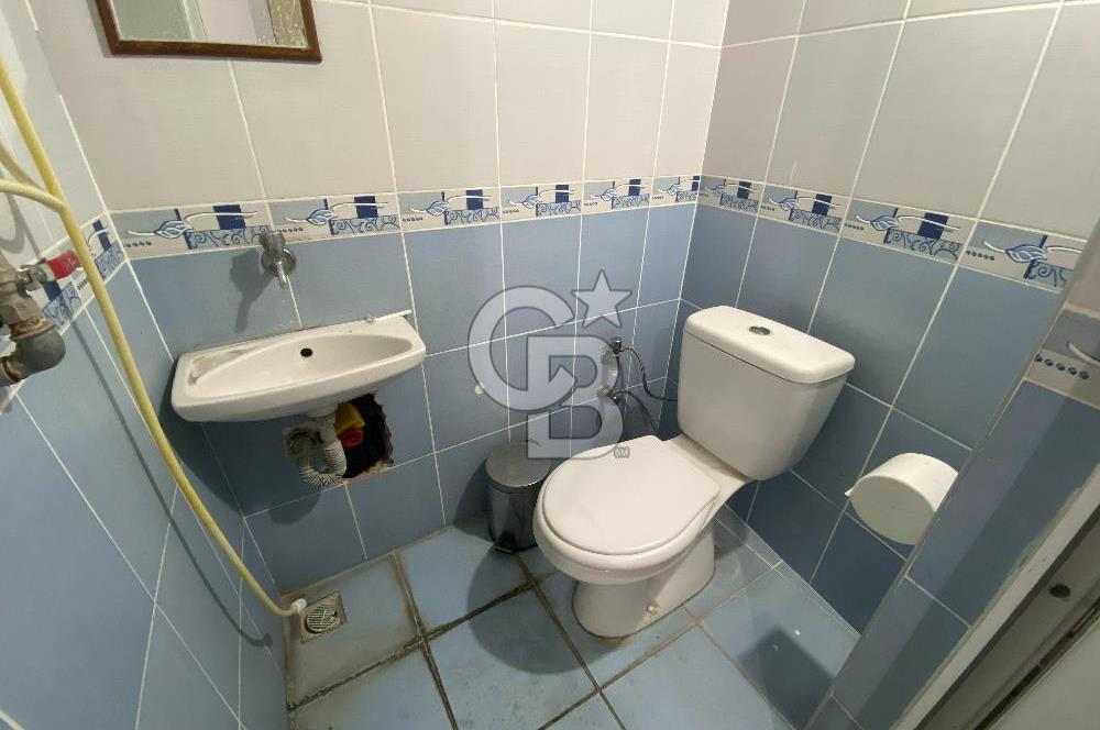 Bornova, Ergene Mah., 70 m2 Batarlı Kiralık Dükkan