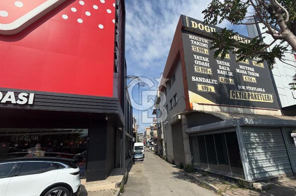 Yeşillik caddesine 50 mt mesafede satılık dükkan
